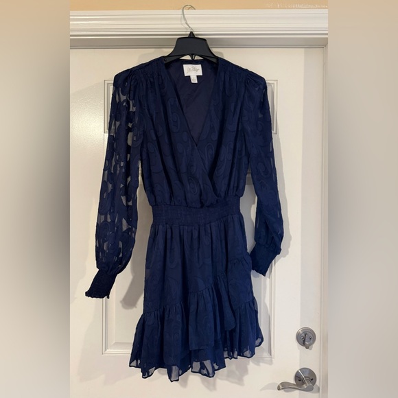Lilly Pulitzer Dresses & Skirts - Lilly Pulitzer Navy Long Sleeve Dress